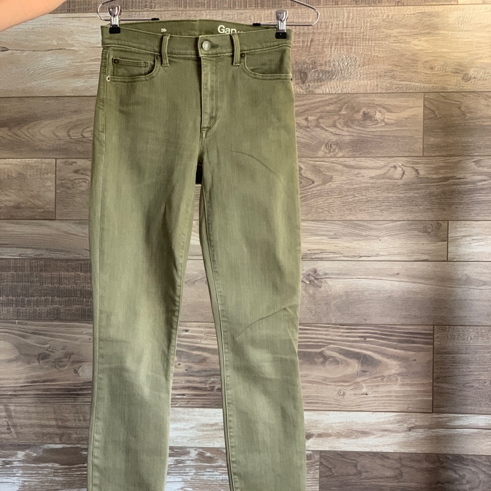 Green jeans